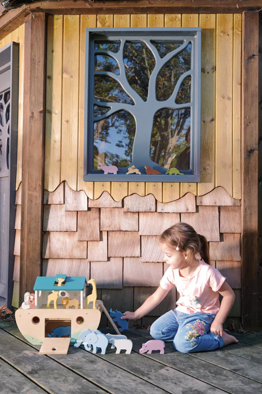 Noahs Wooden Ark - Image 7